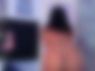 Live cam show with DonnaBeella - MILF Teen (18+) on xfollow cams