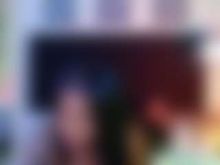 DonnaBeella MILF webcam performer live streaming