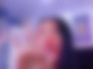 DonnaBeella's Live Sex Cam Show