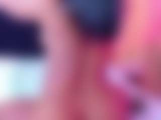 DonnaBeella's Live Sex Cam Show