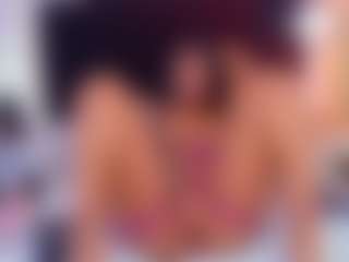 DonnaBeella's Live Sex Cam Show