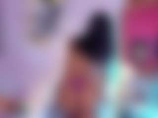 Live cam show with DonnaBeella - Big Tits MILF on Camsoda