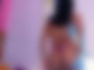 Live cam show with DonnaBeella - Fingering on Strip Flash - Live Sex Shows
