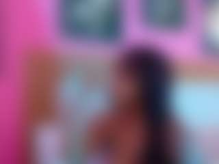 DonnaBeella's Live Sex Cam Show