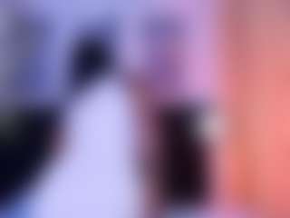 Live cam show with DonnaBeella - Big Tits Toys on Hubzter Live