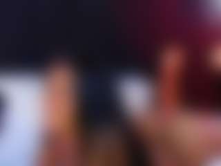 Live cam show with DonnaBeella - Smoking on studioflirtlive.com