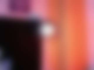 Live cam show with DonnaBeella - Milk on SquirtSoMuch