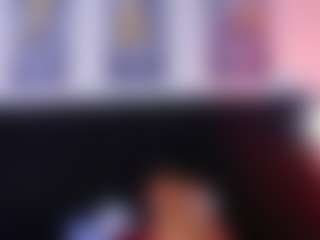Live cam show with DonnaBeella - Mature Young Adult on Milf Play