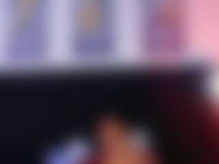 Live cam show with DonnaBeella - Big Tits Small Tits on SmokeAndPoke