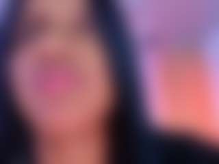 Live cam show with DonnaBeella - Milk on SxyPornLive