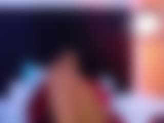 Live cam show with DonnaBeella - Small Tits Mature on SpunkLive