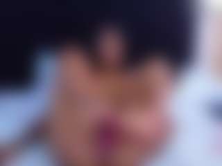 DonnaBeella's Live Sex Cam Show