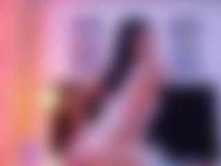 Live cam show with DonnaBeella - Petite Teen (18+) on AdultVida.com
