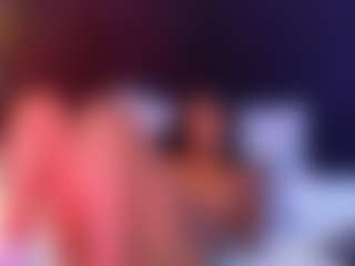 DonnaBeella MILF webcam performer live streaming
