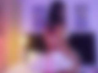 Live cam show with DonnaBeella - Small Tits Mature on Camsoda