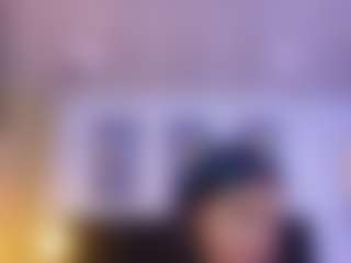 Live cam show with DonnaBeella - Curvy Small Tits on Camsoda