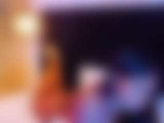 DonnaBeella MILF webcam performer live streaming