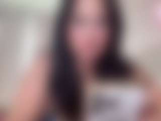 Live cam show with Melissa Jeane - Thong on Dolls Live
