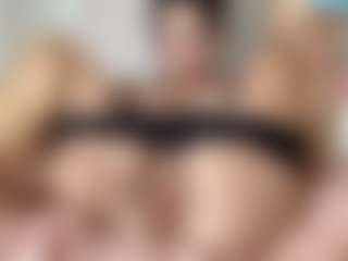 Live cam show with Melissa Jeane - Spank Curvy on CamClone