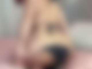 Live cam show with Melissa Jeane - Tease BBW on Camsoda