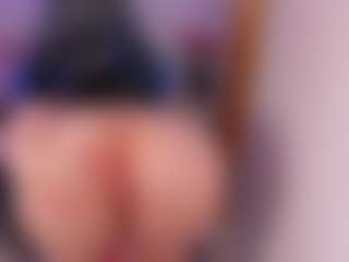 luciagomes's Live Sex Cam Show