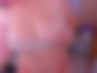 luciagomes's Live Sex Cam Show
