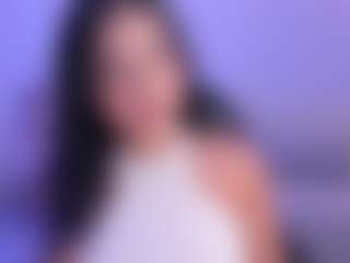 Live cam show with GabriellaLee - Average on livesuperchat.net