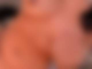 Live cam show with GabriellaLee - Petite on Camsoda