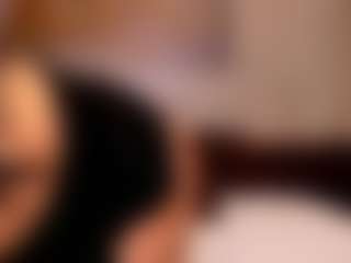JuliyaMayer MILF webcam performer live streaming