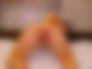 Live cam show with JuliyaMayer - Fingering MILF on SquirtSoMuch