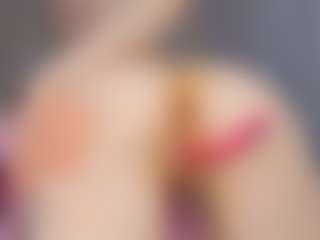 Live cam show with KristyBae - Fingering on Dolls Live