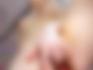 Live cam show with KristyBae - Brown Hair on Gym Cam Girls