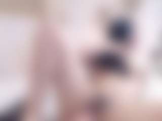 Live cam show with lissiehiltton - Fuck Machine on UwU Esports