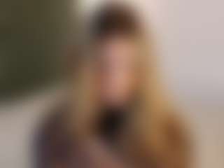 sweettcamila699's Live Sex Cam Show