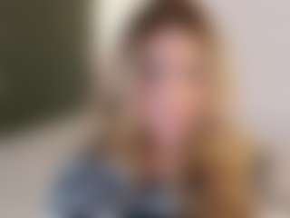 sweettcamila699's Live Sex Cam Show