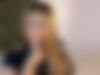 sweettcamila699's Live Sex Cam Show