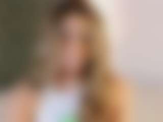sweettcamila699's Live Sex Cam Show