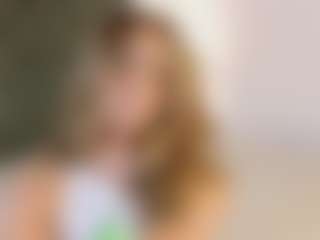 Live cam show with sweettcamila699 - German on livesuperchat.net