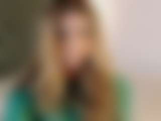 Live cam show with sweettcamila699 - Big Cock on AdultVida.com