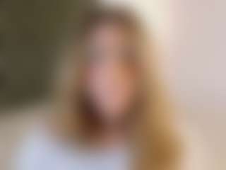 sweettcamila699's Live Sex Cam Show