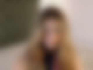 Live cam show with sweettcamila699 - Brown Eyes on Fling VIP Chat