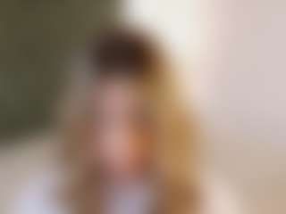 sweettcamila699's Live Sex Cam Show