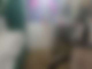 Live cam show with Mzprettyzone - Twitter on TottyGirls