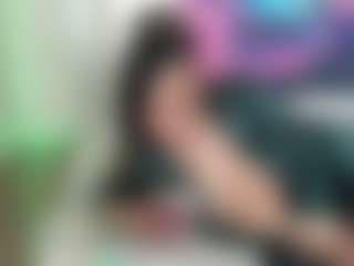 Live cam show with Mzprettyzone - Twitter on Fling VIP Chat