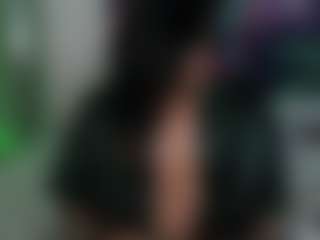 Live cam show with Mzprettyzone - Ebony on Free Soda | united states
