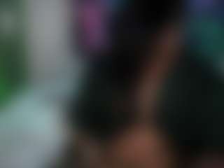Live cam show with Mzprettyzone - Creamy on Nude Live Now
