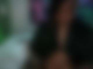 Live cam show with Mzprettyzone - Creamy on Milfs Live