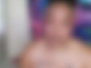 Live cam show with Mzprettyzone - Twitter on justonemore.cc