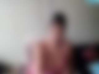 Live cam show with Stonergirl - Creamy on justonemore.cc