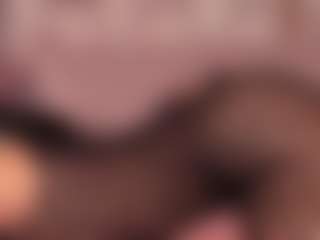 Live cam show with Abby - Ebony on madthumbs | colombia